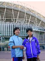 Japanese marathoners check out tough Sydney course